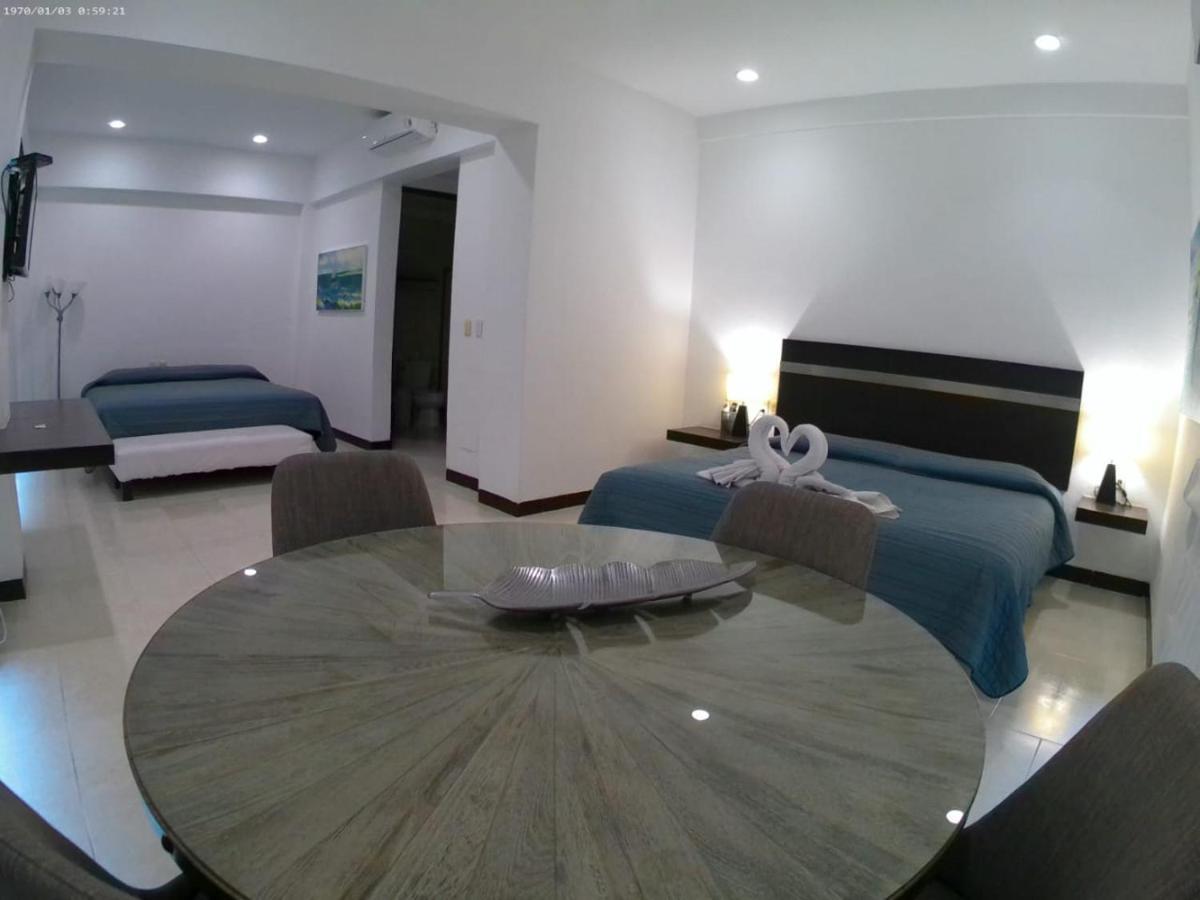 Hotel Plaza Playa Плая-дель-Кармен Экстерьер фото